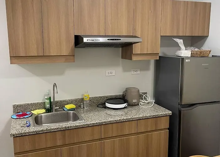 Chic And Cozy 1br In Dmci Aston Place, Pasay Near Naia, Moa, Csb Pasay 4* Manila